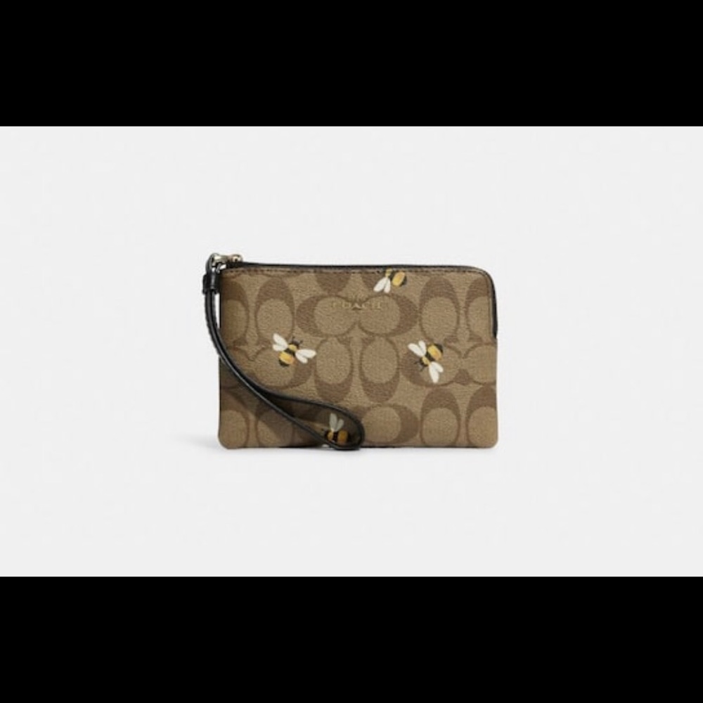 Coach corner zip Wristlet in signature canvas with bee print
